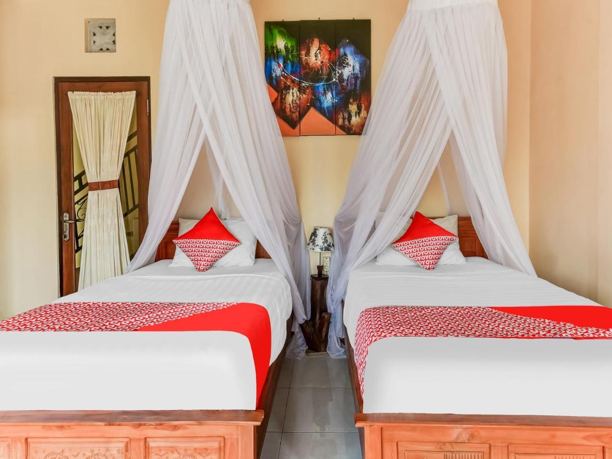 Oyo 91228 Griya Siena Hotel Munduk Kültér fotó