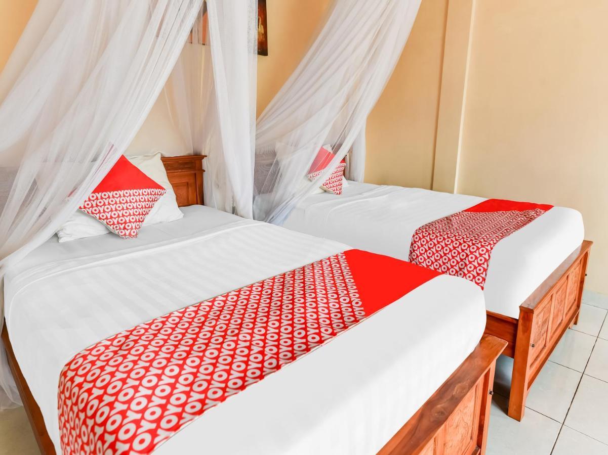 Oyo 91228 Griya Siena Hotel Munduk Kültér fotó
